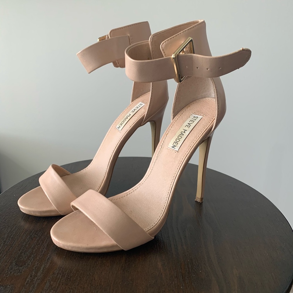 Nude Steve Madden Heels Size 8